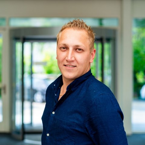 Dennis | Counta